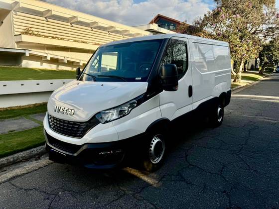IVECO DAILY 2.3 TURBO DIESEL 30-130 FURGÃO MANUAL